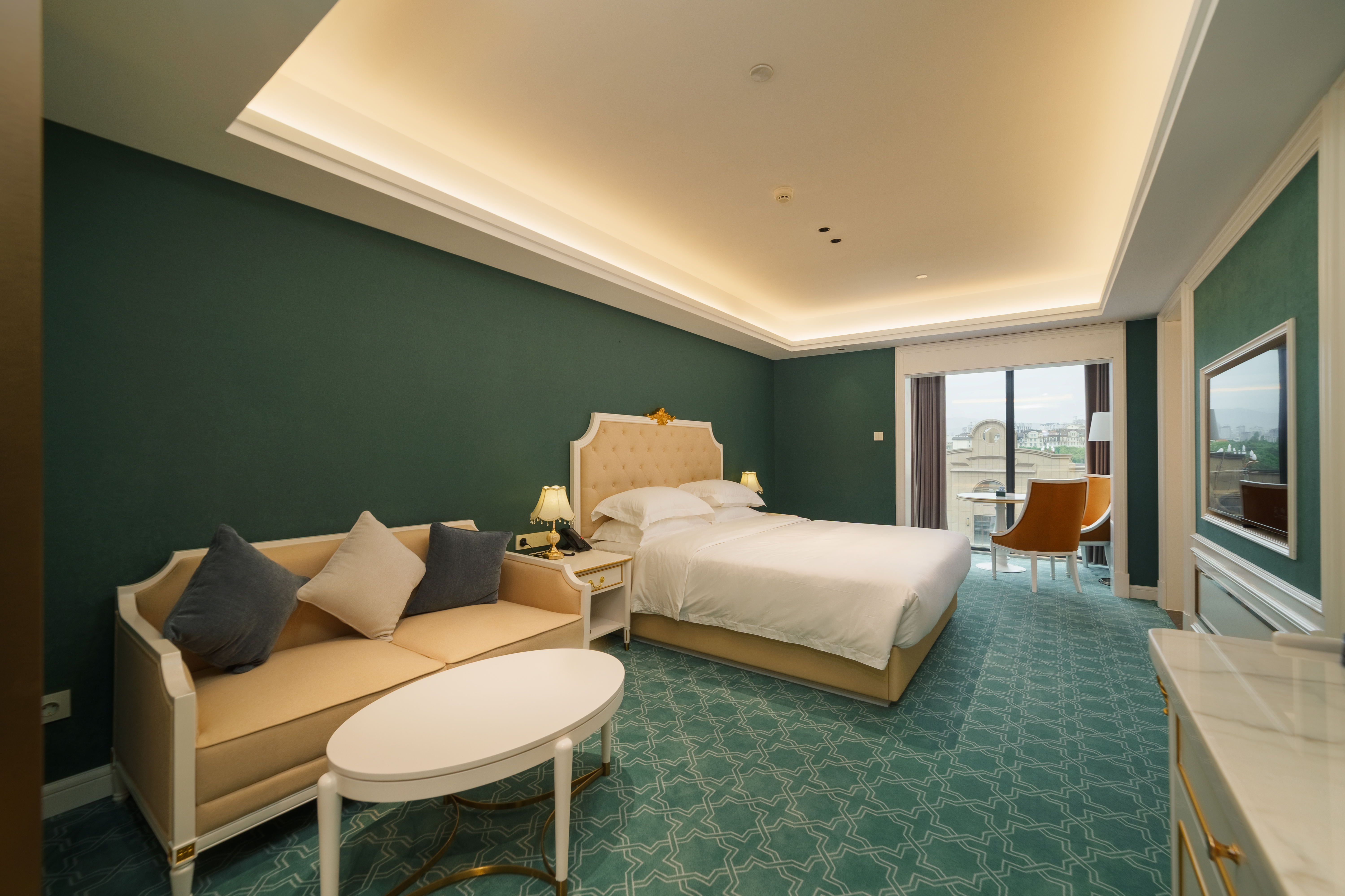 Executive King Room